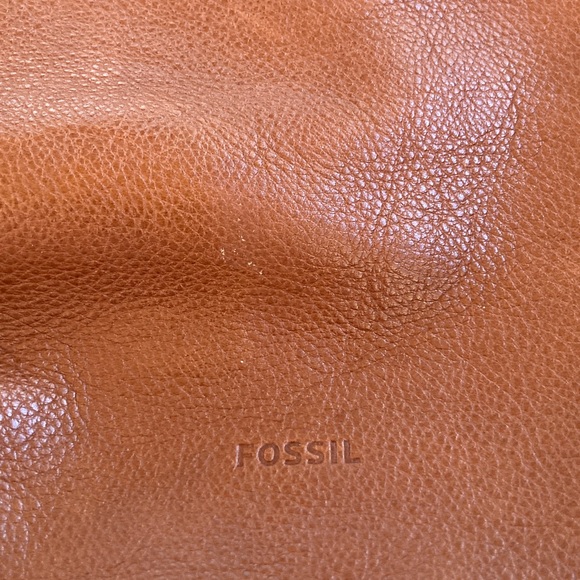 Fossil Brown Leather Shoulder Bag - Picture 2 of 12